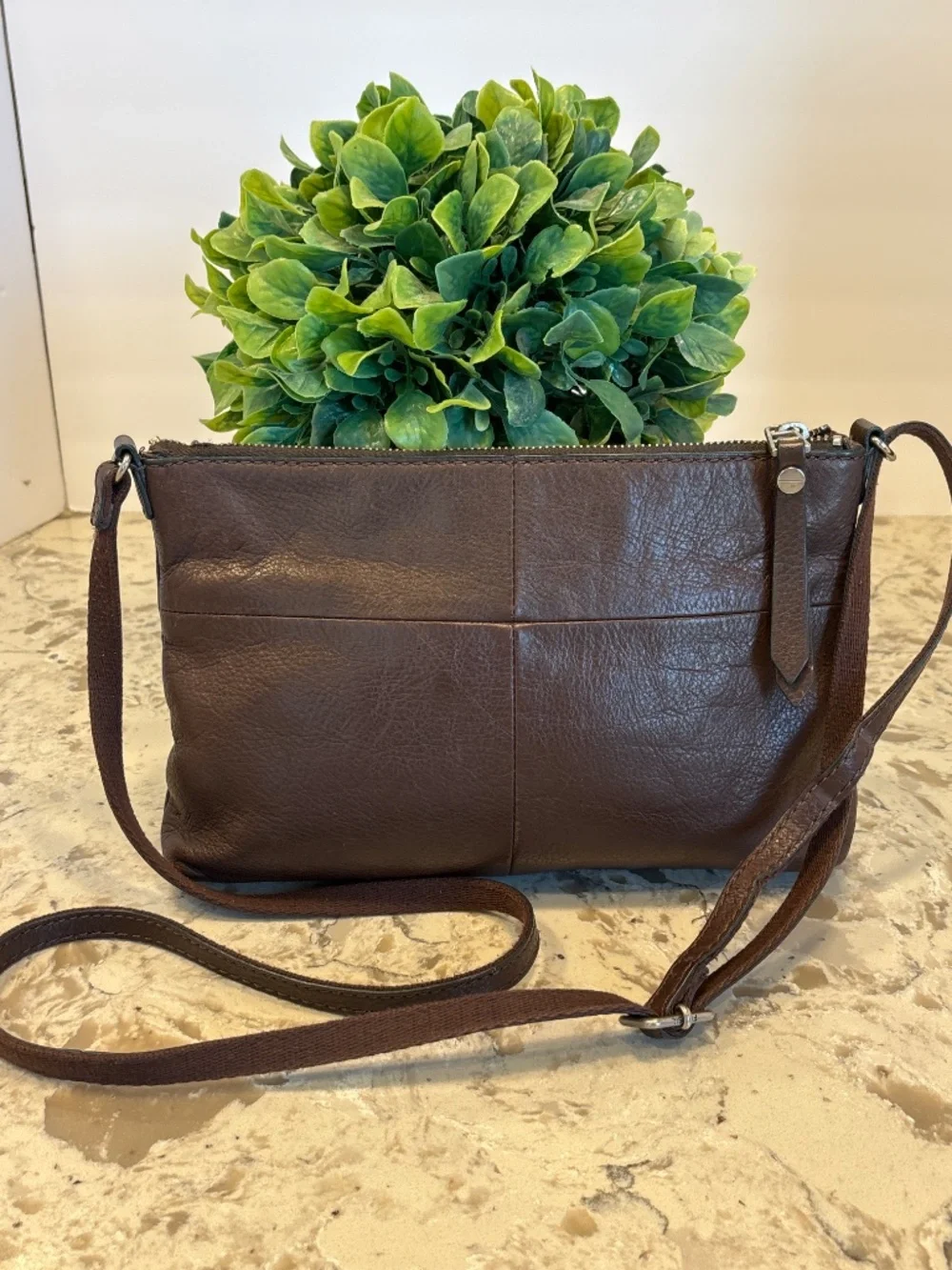 Fossil Dawson Rich Brown Leather Crossbody Handbag